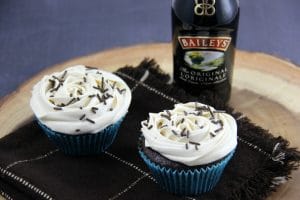 Baileys Chocolate Cupcakes with Baileys Buttercream Frosting