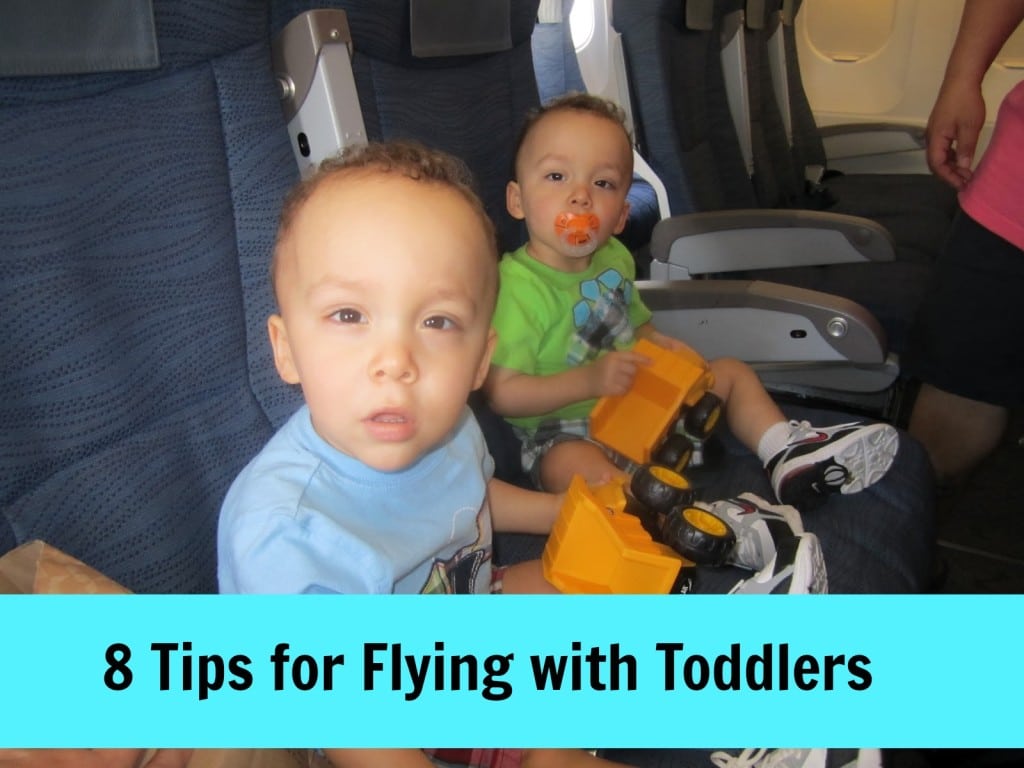8 tips for flying with toddlers