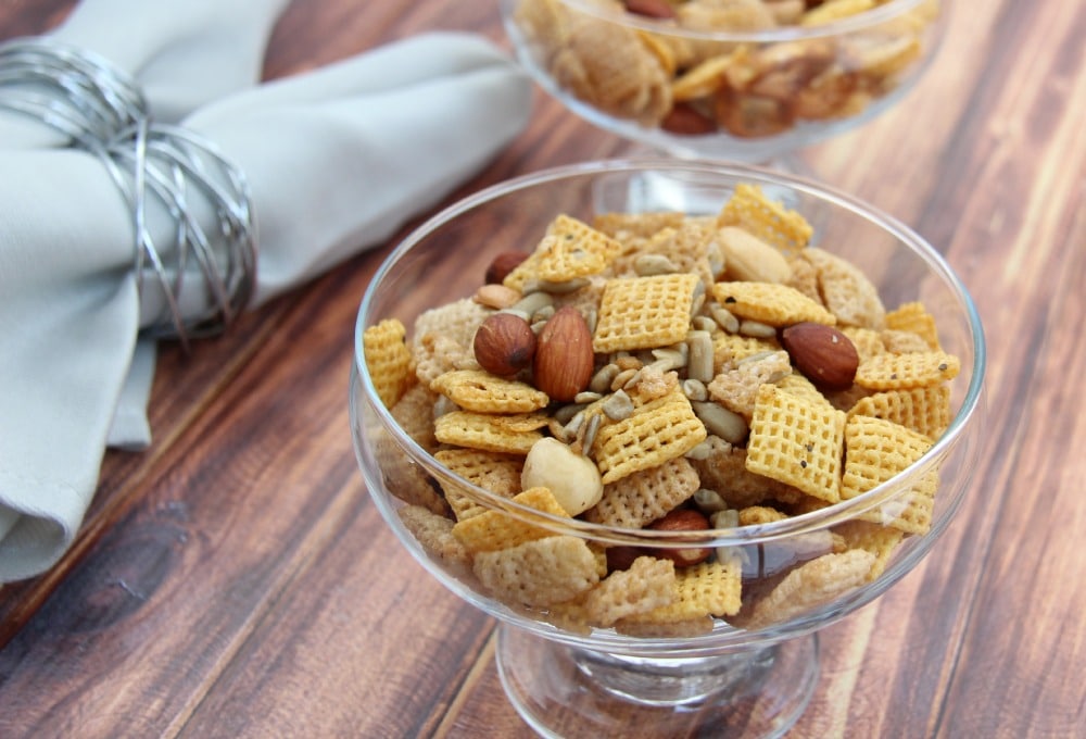 nuts about the red carpet chex mix