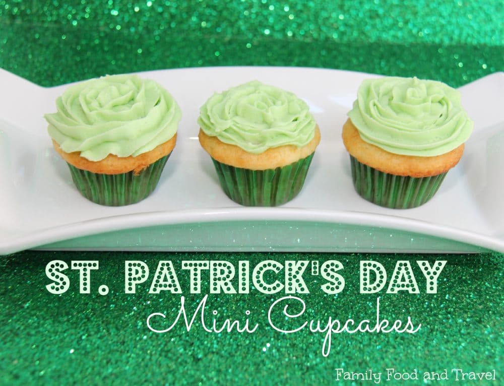 Mini St Patricks Day Cupcakes