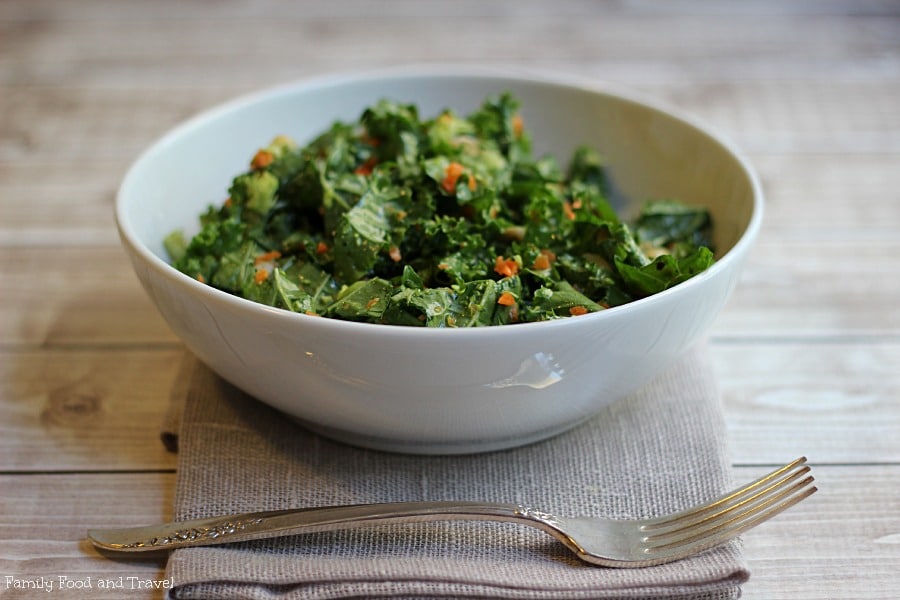 kale detox salad