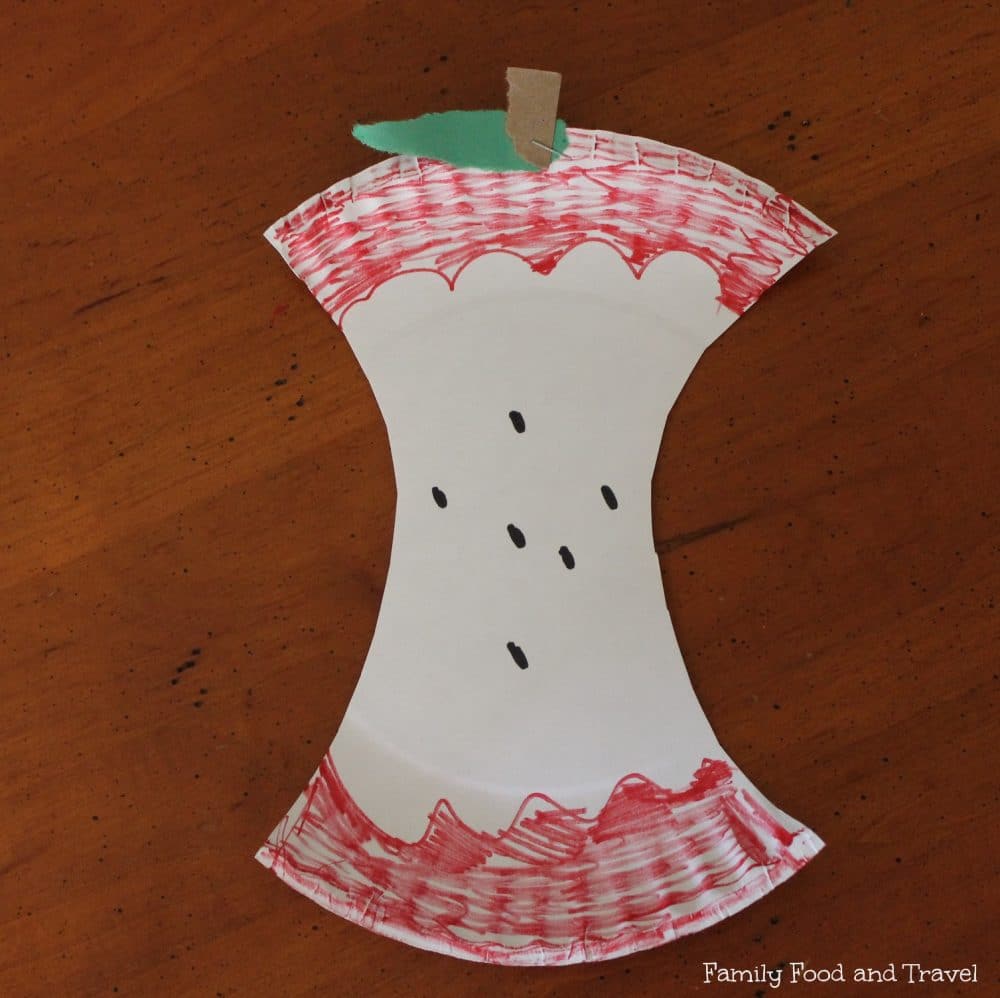 apple paper plate craft