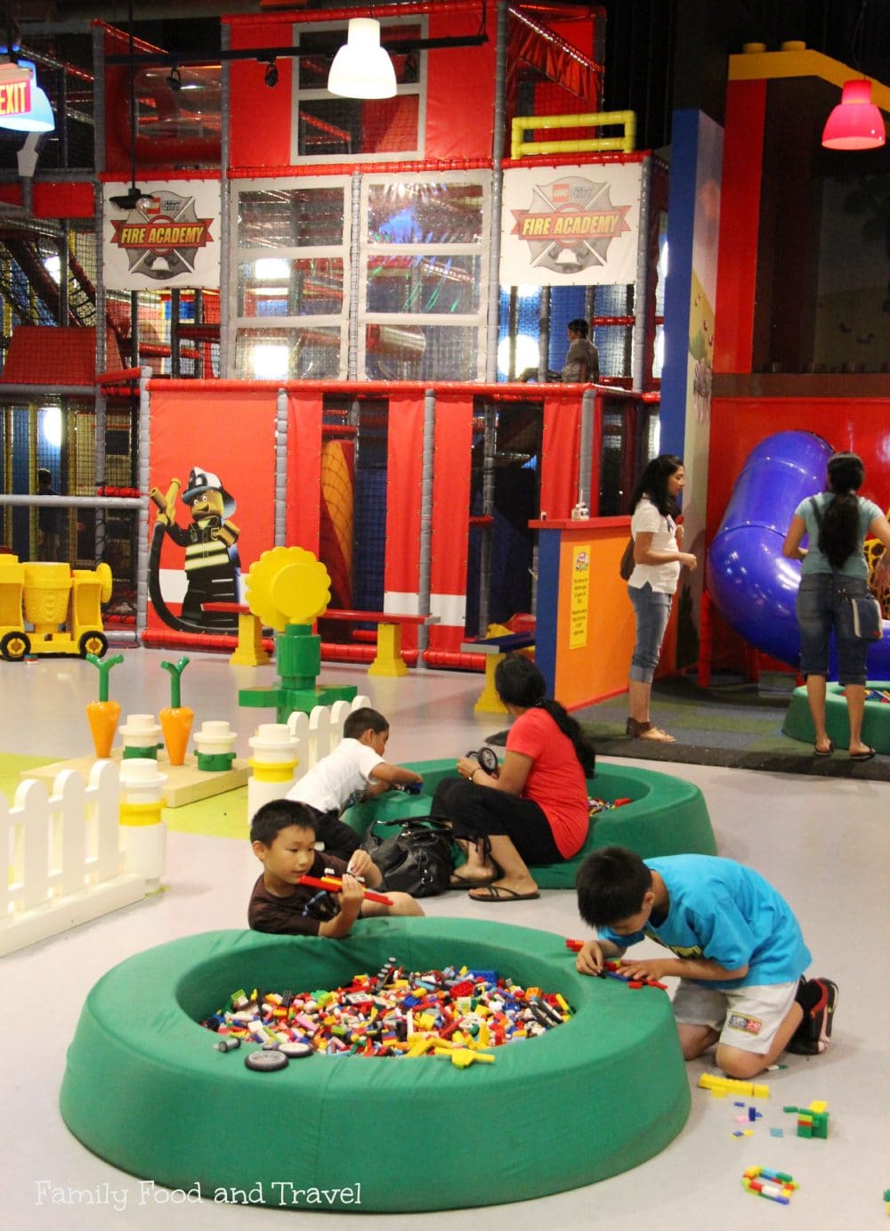 Playground lippo mall puri
