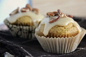 Pumpkin Muffins with Caramel Pecan Topping