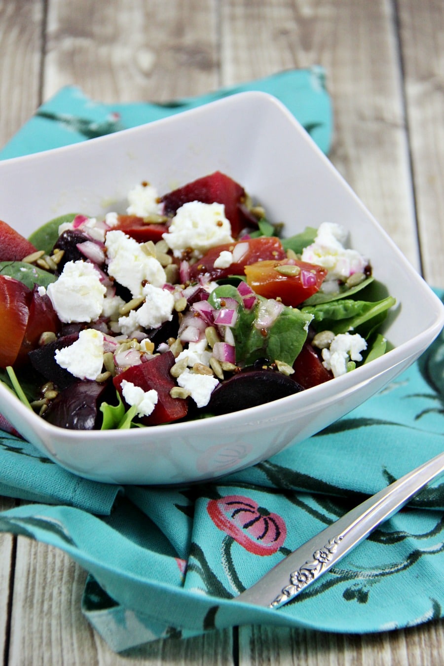 Roasted Beet and Goat Cheese Salad