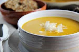 Slow Cooker Butternut Squash and Apple Soup