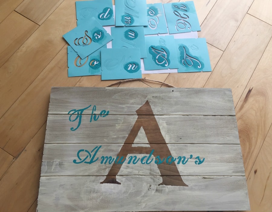 DIY Personalized Wooden Sign