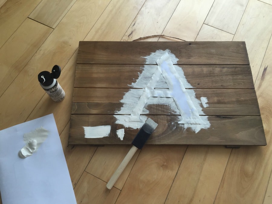 DIY Personalized Wooden Sign