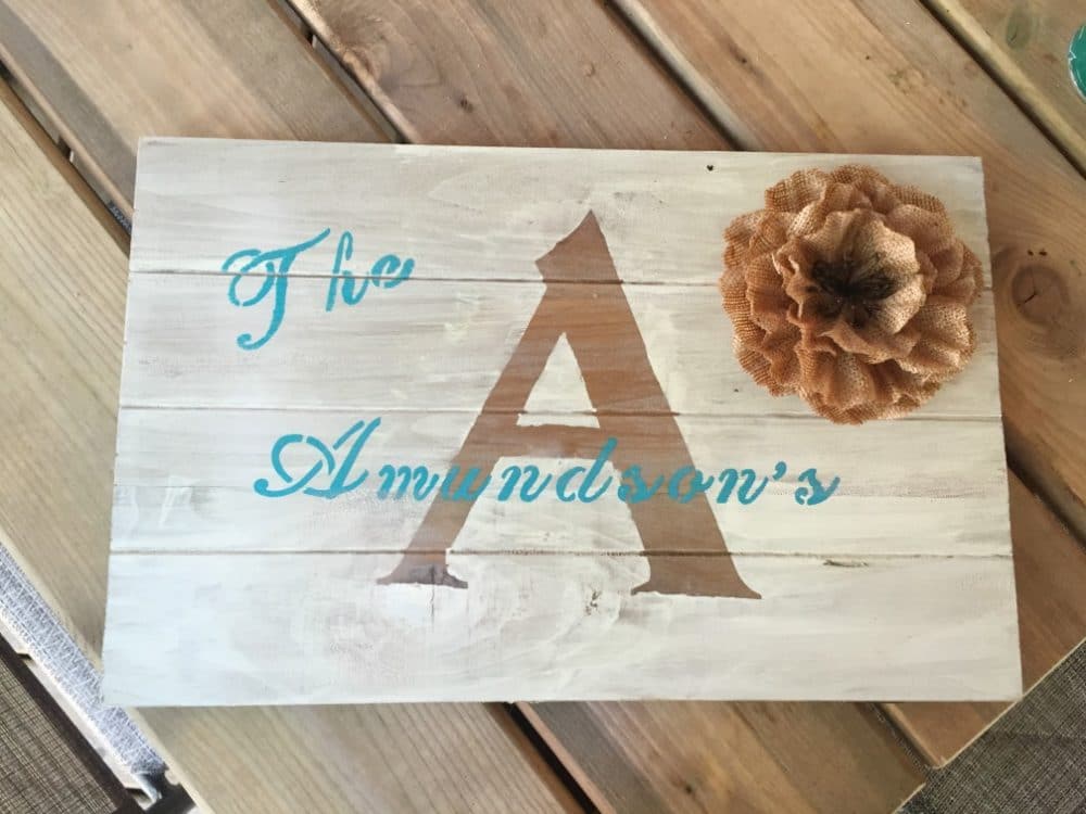 DIY Personalized Wooden Sign