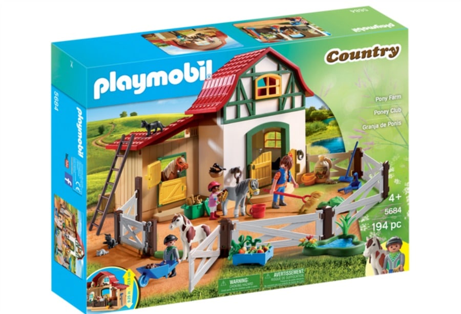 Imaginative Play with Playmobil 