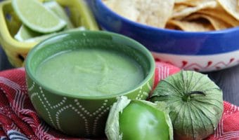 Traditional Salsa Verde (Green Tomatillo Salsa)