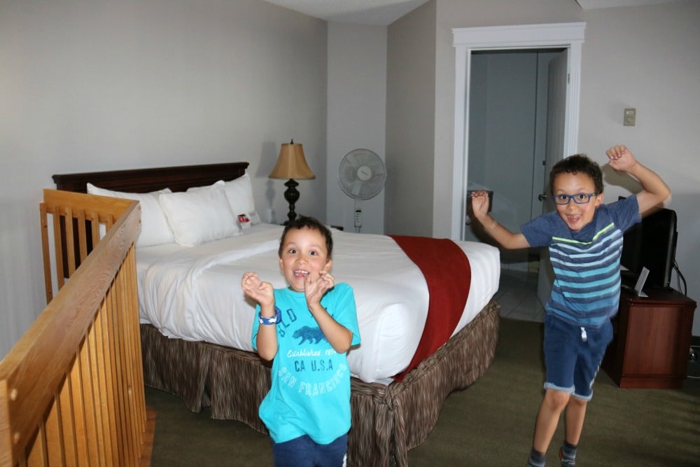 Family Accommodations in Gatineau at the Ramada Plaza du Casino