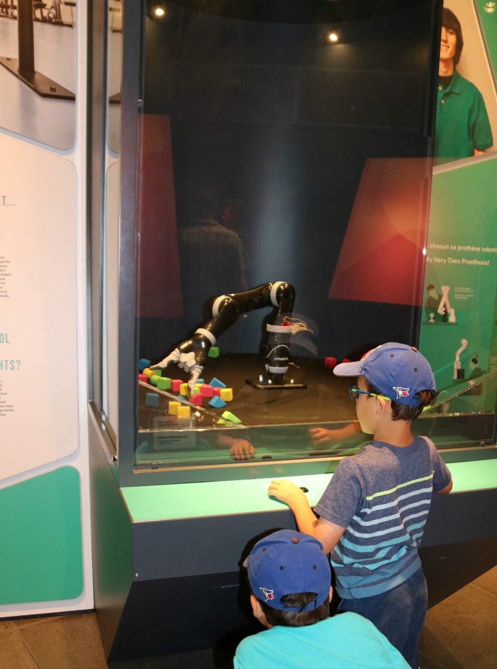 Science Centre Montreal - Montreal With Kids