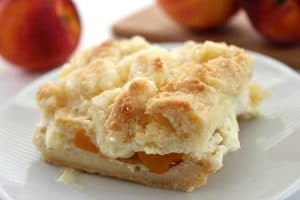 Peaches and Cream Dessert Bars