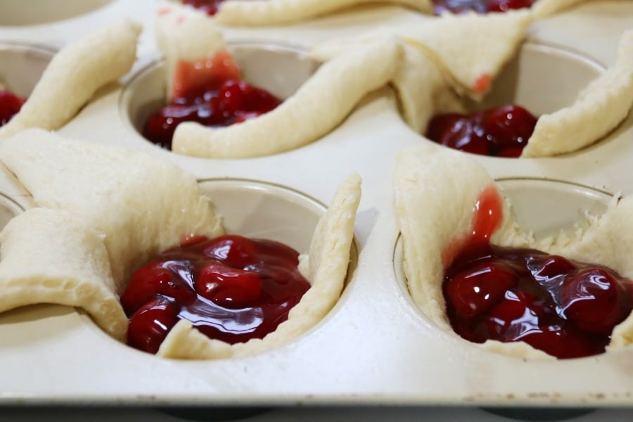 Cherry Hand Pies Directions